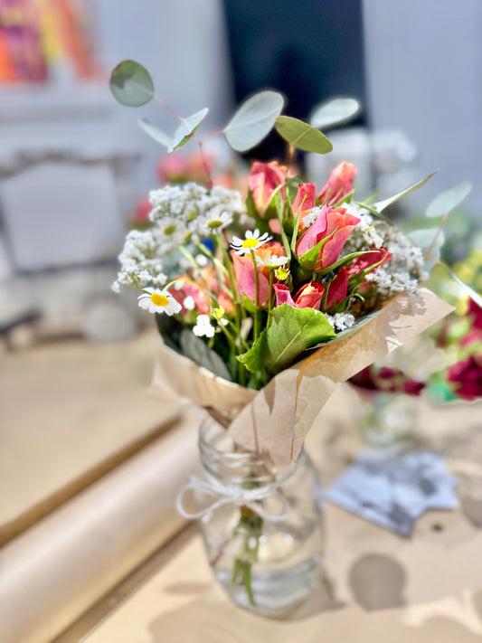 Small But Mighty Bouquet (1 Pink Rose, Extra Cute)